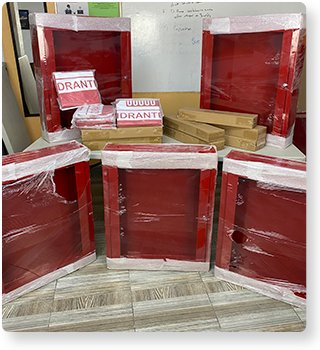 Gabinetes de mangueras contra incendio con protectores y despliegues rápidos